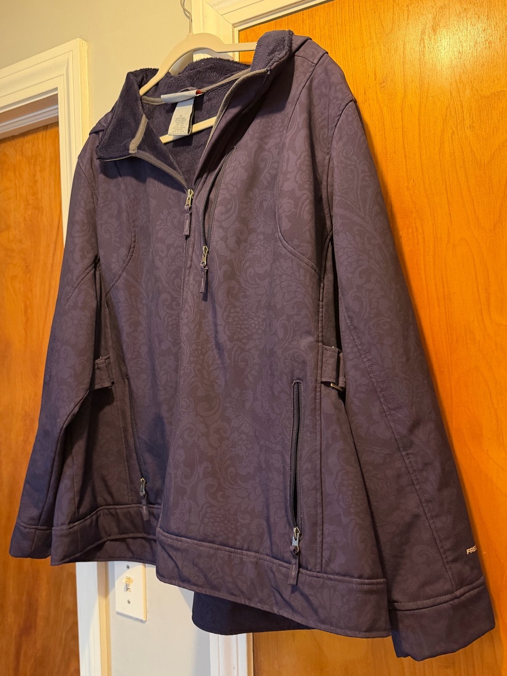 Free Country Purple Women's Jacket with Subtle Paisley